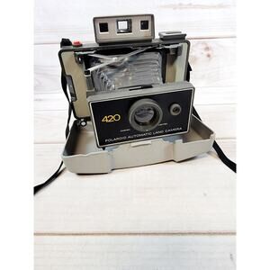 Polaroid Focused Flash 420 Automatic Land Camera Untested
